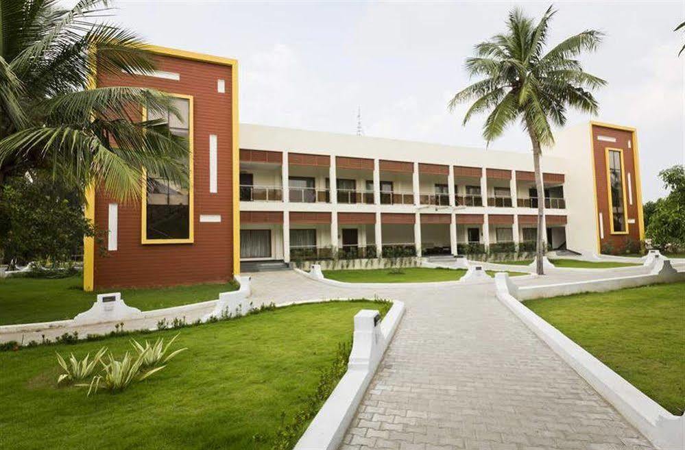Okura Island Resort And Spa Kadalur Esterno foto